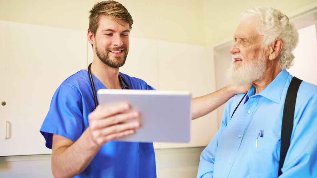 La mejor tecnología para gestionar urgencias<br> en residencias de personas mayores
